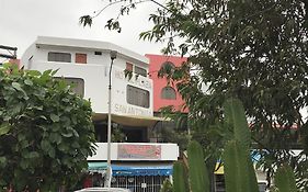 Hotel Plaza San Antonio
